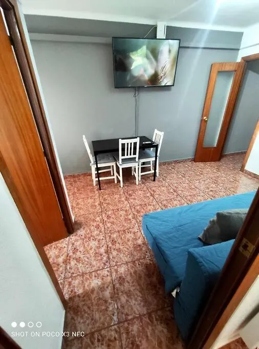 דירה הוספיטלט דה יוברגאט Gran Apartamento De 2 Habitaciones! Al Lado Del Metro Hb