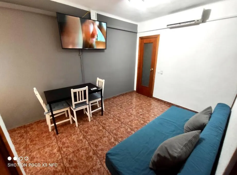 Gran Apartamento De 2 Habitaciones! Al Lado Del Metro Hb L'Hospitalet de Llobregat Spagna